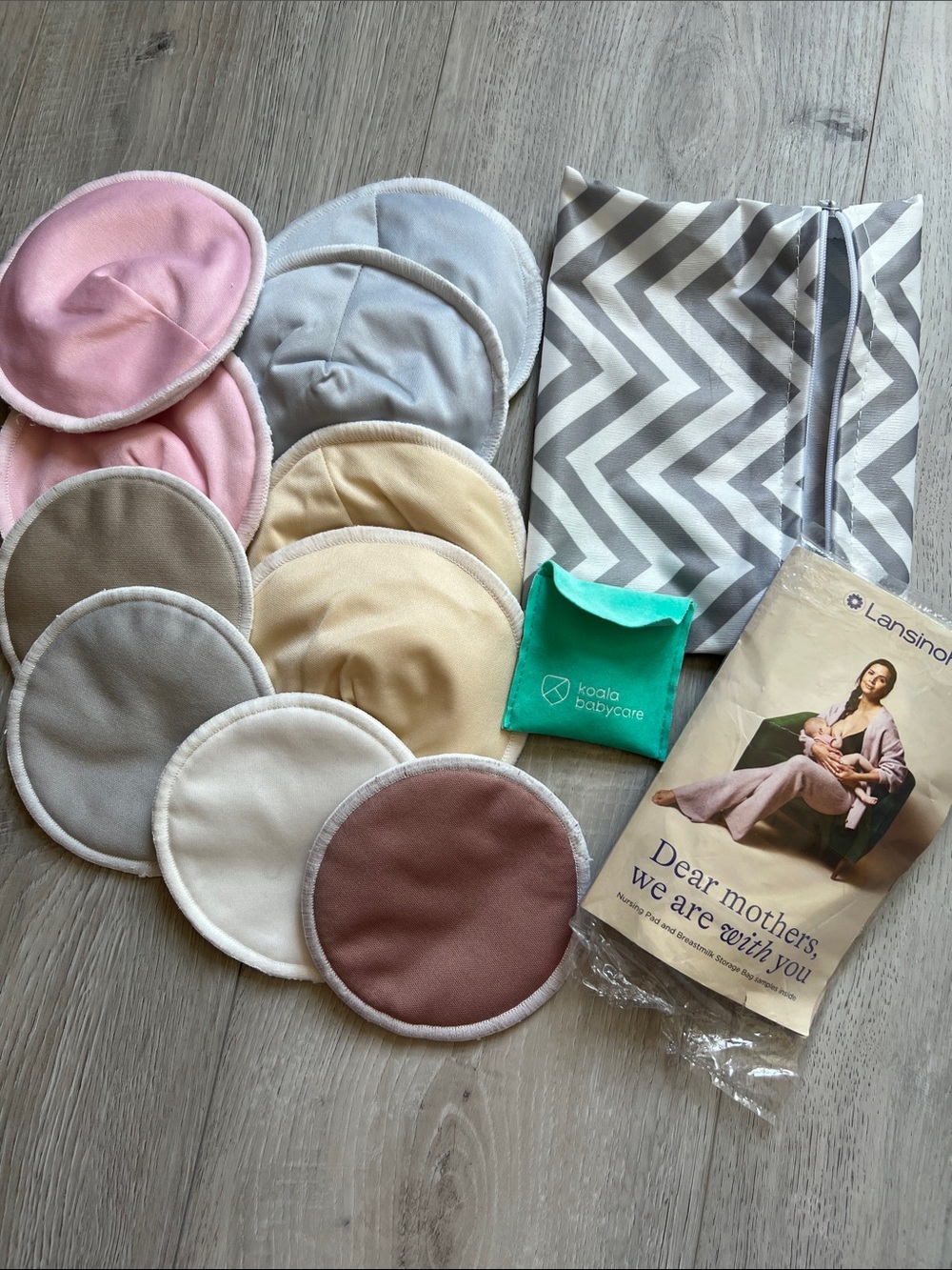 Bundle of Post-Partum Mom Breastfeeding Pads & Koala Silver Nipple Shields
